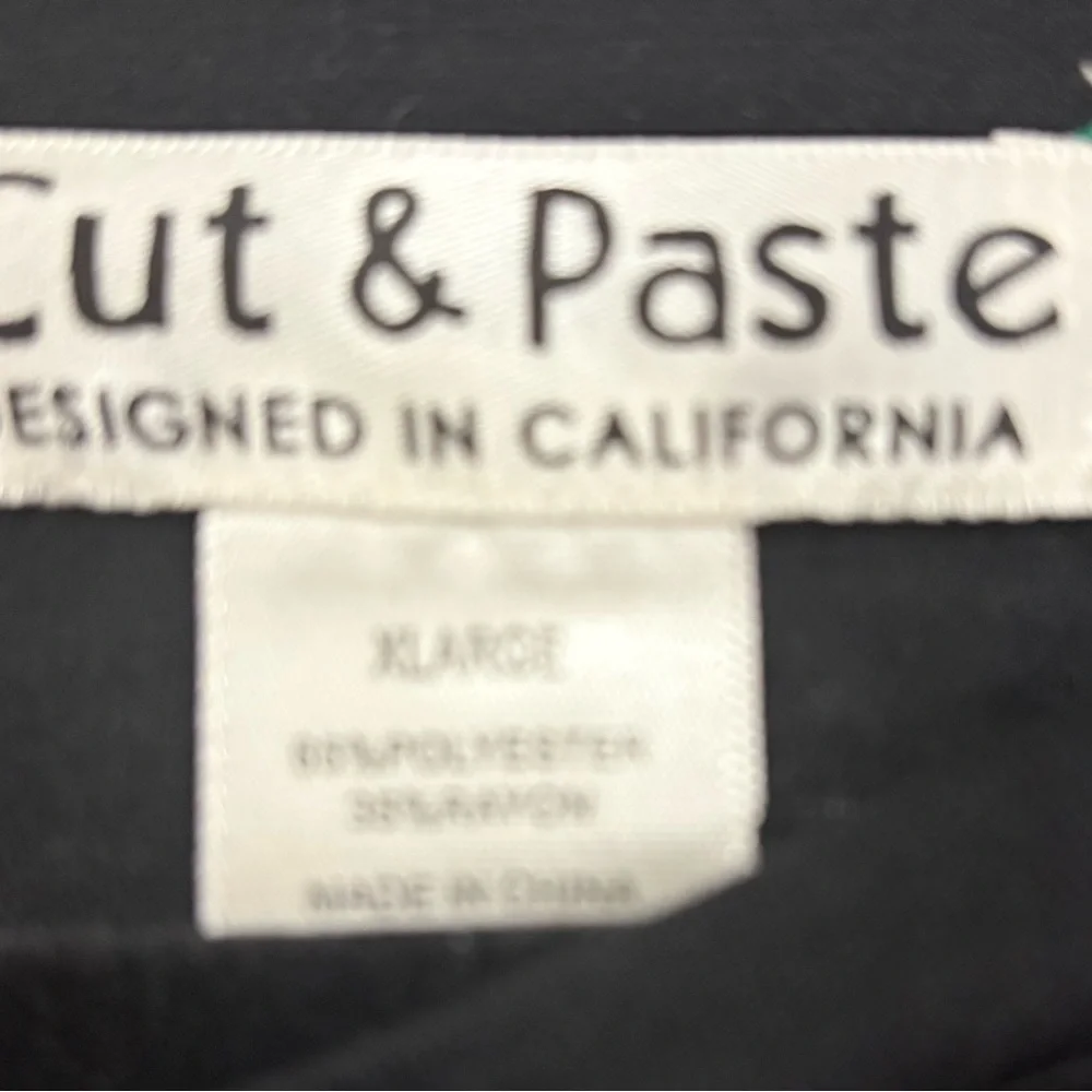 Black Cherry Print Women's Short Sleeve Tee - Picture 4 of 8